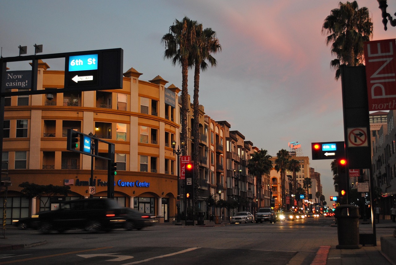 langer strand, kalifornien, städtische landschaft, sonnenuntergang, architektur, horizont, stadt, stadtbild, gebäude, wahrzeichen, urban, natur, szenisch, landschaft, innenstadt, metropole, metropolitan