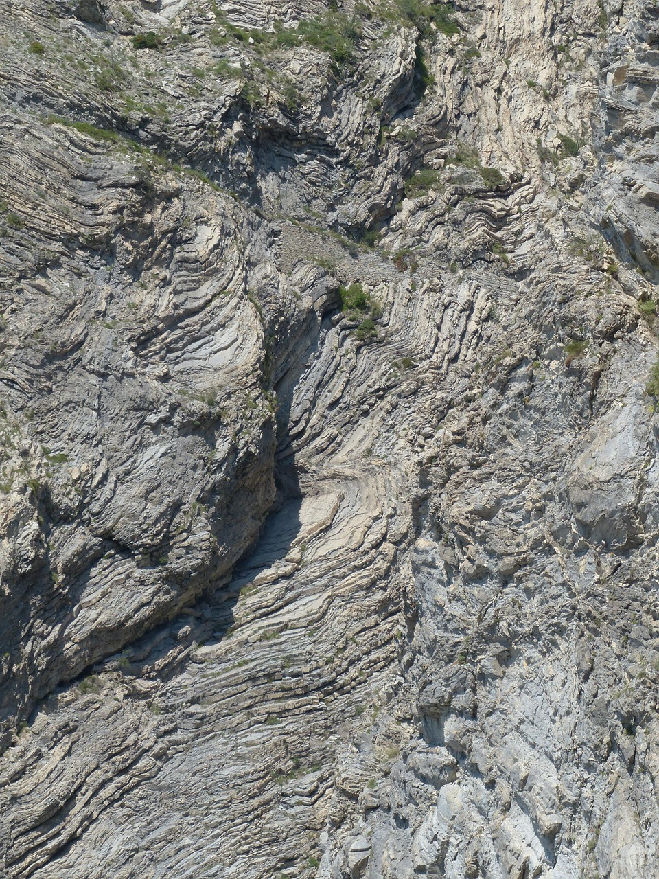 rock formations, folded, fold, geological interfaces, layering, rock strata, folding, geology, wrinkling, making mountains, stone, rock, rock face, folded rock, folded limestone layers, limestone layers