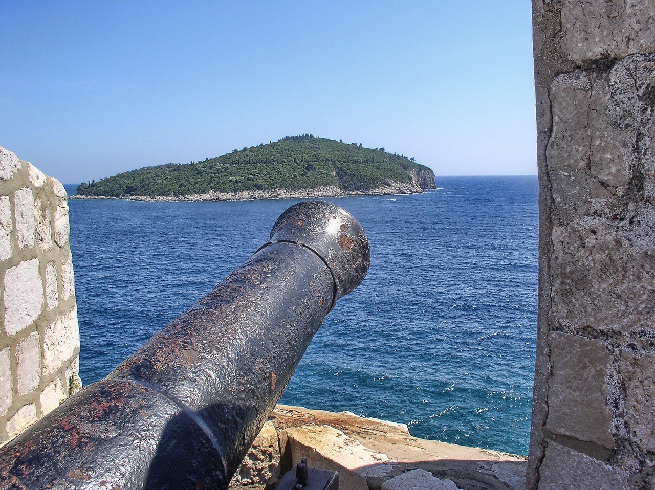 cannon, croatia, dubrovnik, sea, island, fortress, threatens, nature, attack, war, ramparts