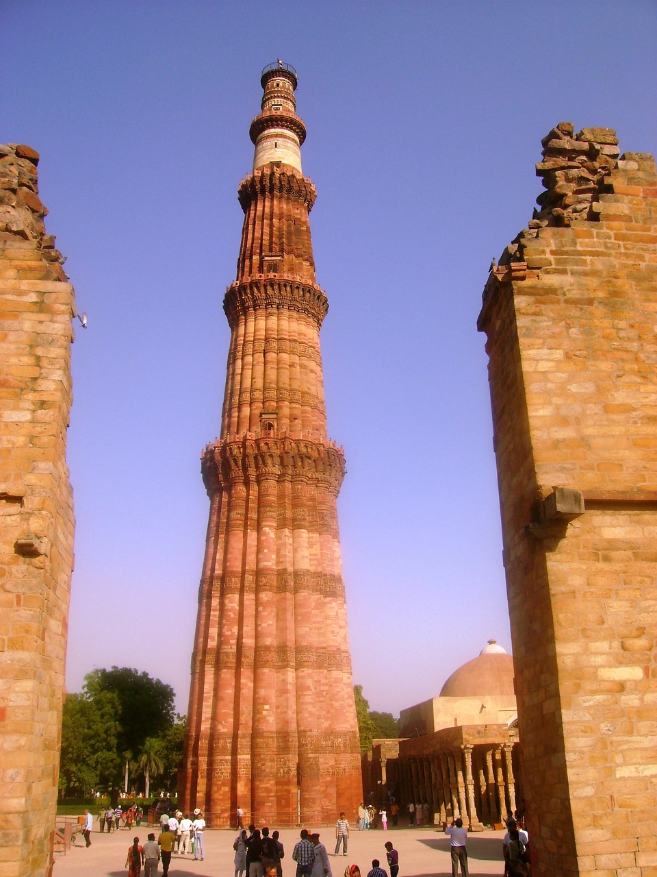 qutub minar, delhi, india, reper, cultură, ruine, vechi, istorie, istoric, monument, structura, arhitectura, turn