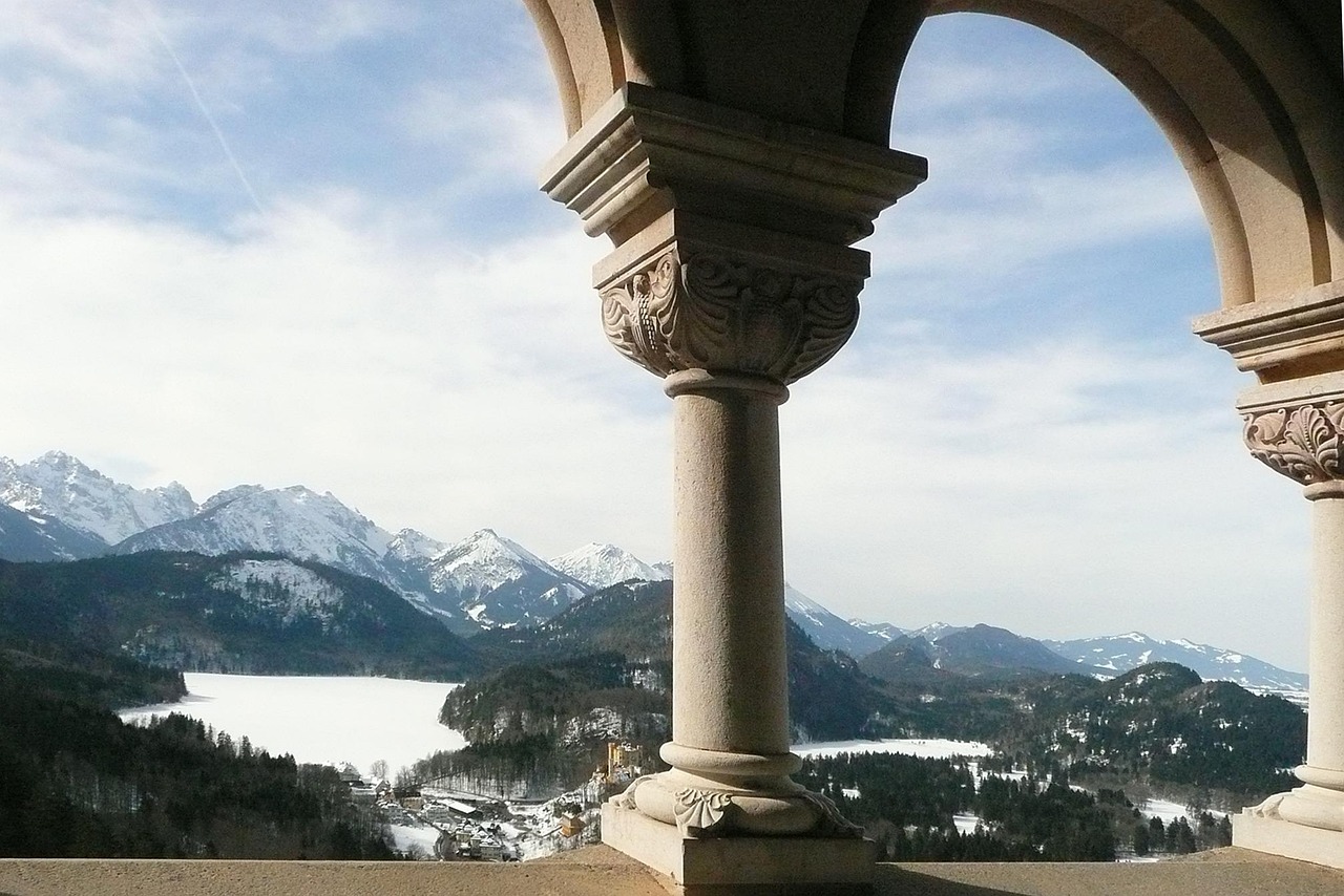 kung ludvig andra, bayern, slottet neuschwanstein, lyx, romanska revival stil, tyskland, allgäu, landmärke, fantastiskt, arv, byggnaden arkitektur, gammal, historisk, landskap, perspektiv, berg, alperna, vinter