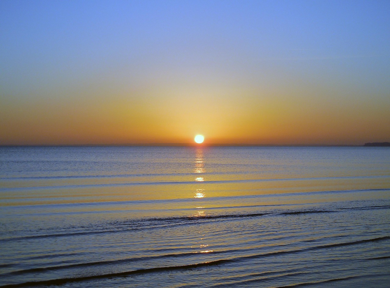 morgenstimmung, sonnenaufgang am meer, morgenhimmel