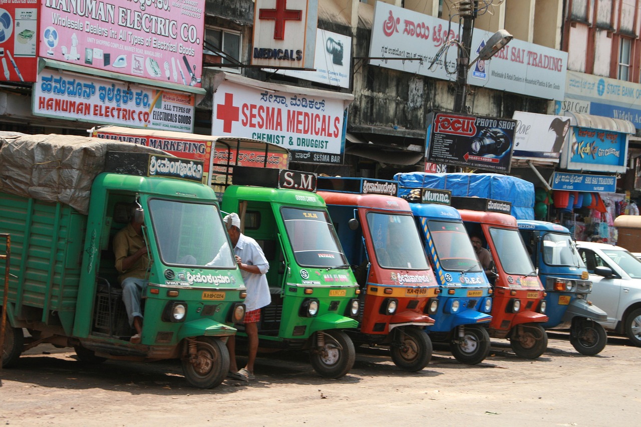 tuk tuk, auta, indie, automobily, automobil, motor, automobilový průmysl, doprava, auto, řízení, vozidlo, přeprava, řídit