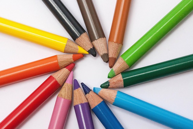 Colored pencils colour pencils star-shaped color circle writing implement drawing device multicoloured coloured mine painted wood different colored pointed tips on write draw sketch graphic design aperture flat design