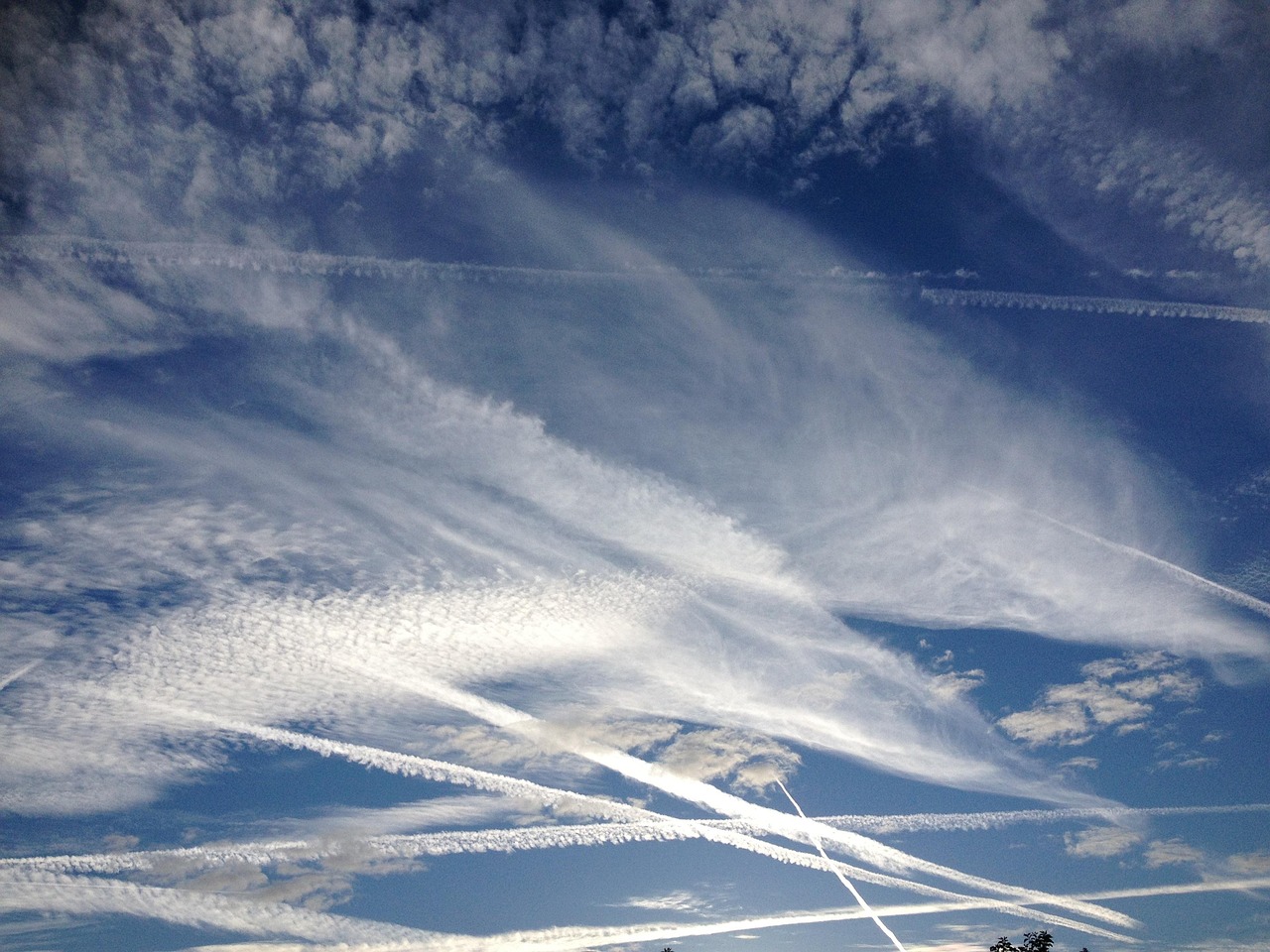 contrail, clouds, sky, nature, weather, cloudscape, cirrus, cumulus, atmosphere