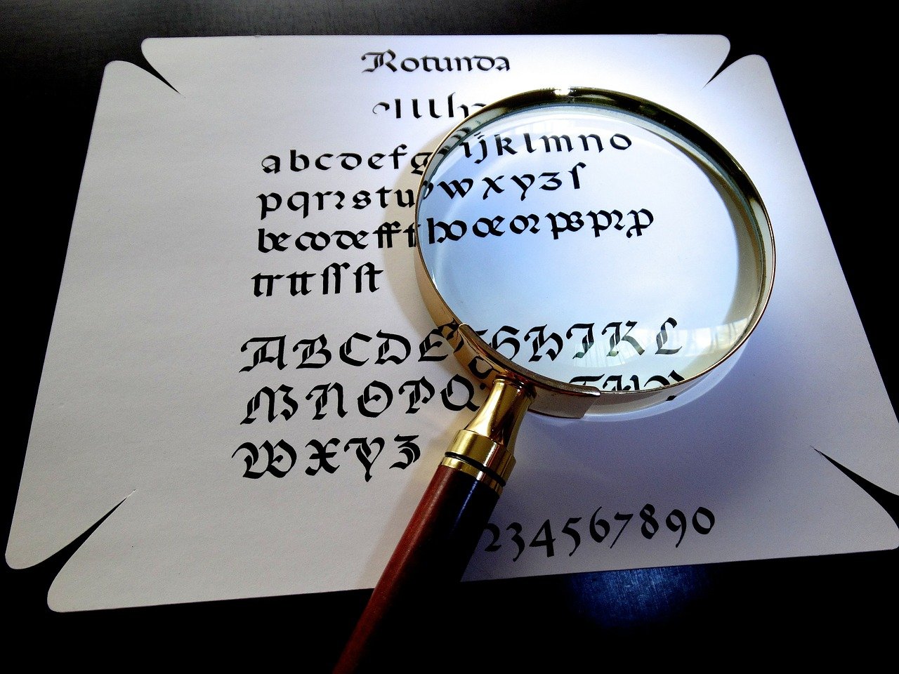 magnifying glass, calligraphy, enlarge, see better, greater, sharper, readable, reading aid, focus, writing, paper, text