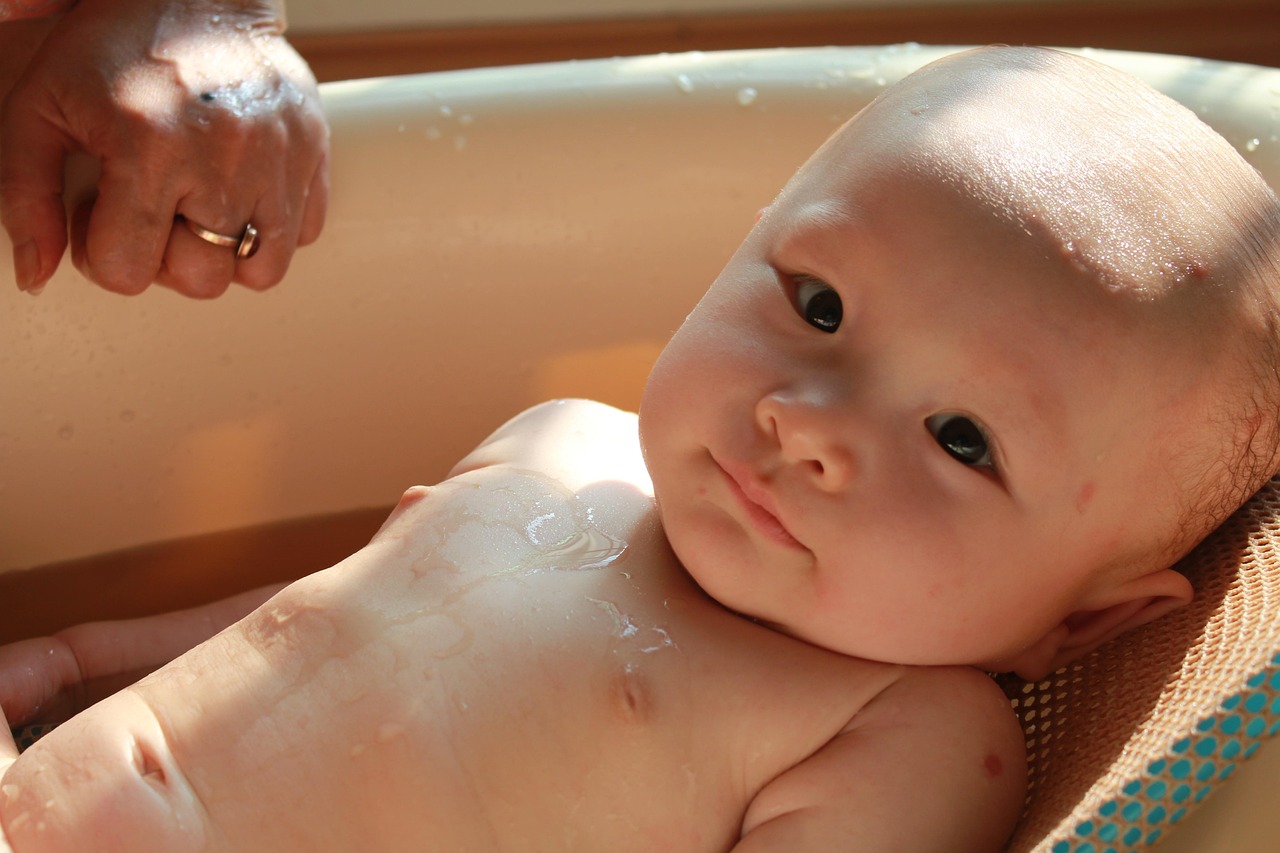 baby, sunny, take a shower, smile, children, baby, baby, children, children, children, children, children