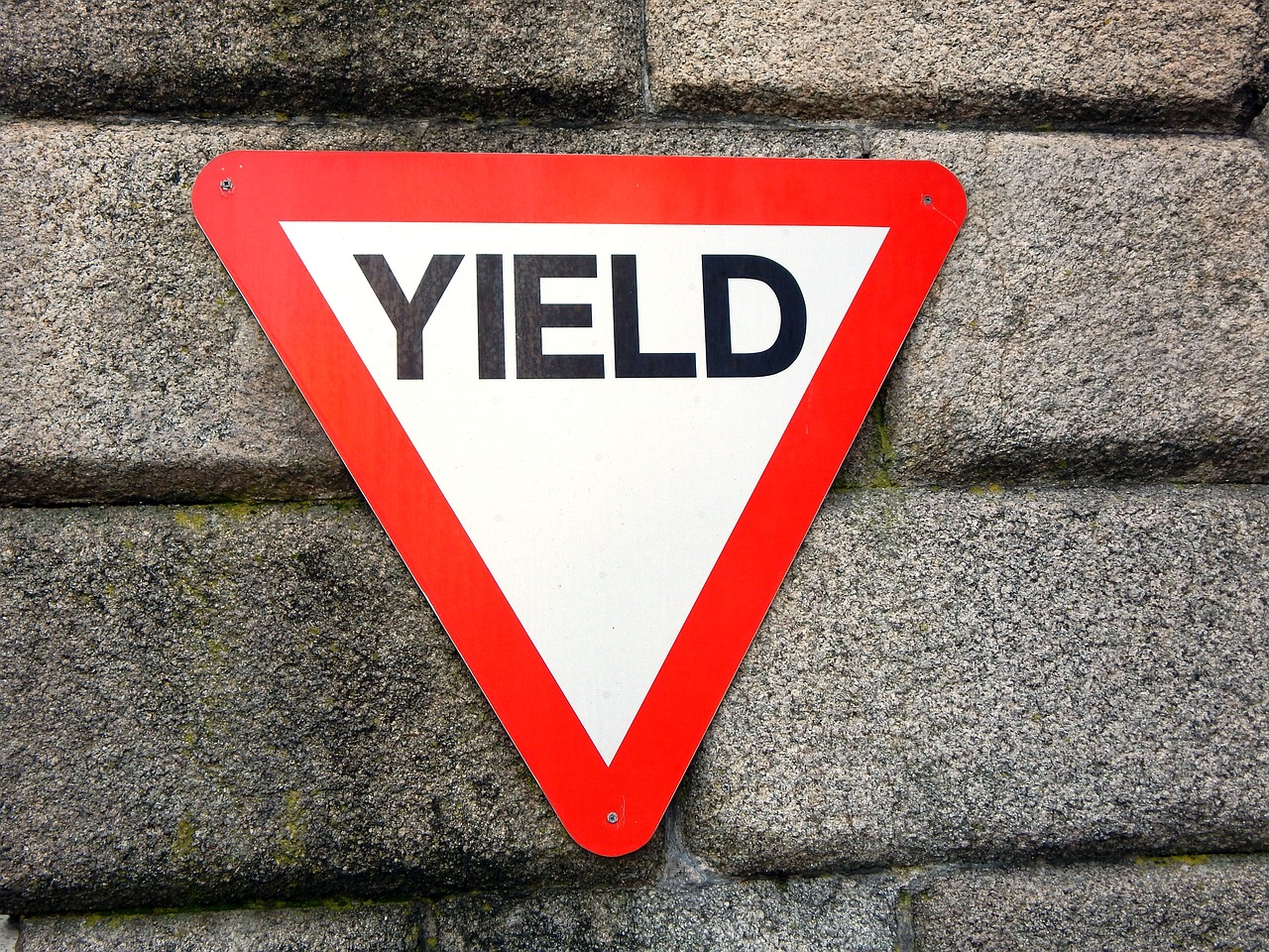 signal, traffic, yield, dublin, ireland, wall, traffic signal, yield, yield, yield, yield, yield