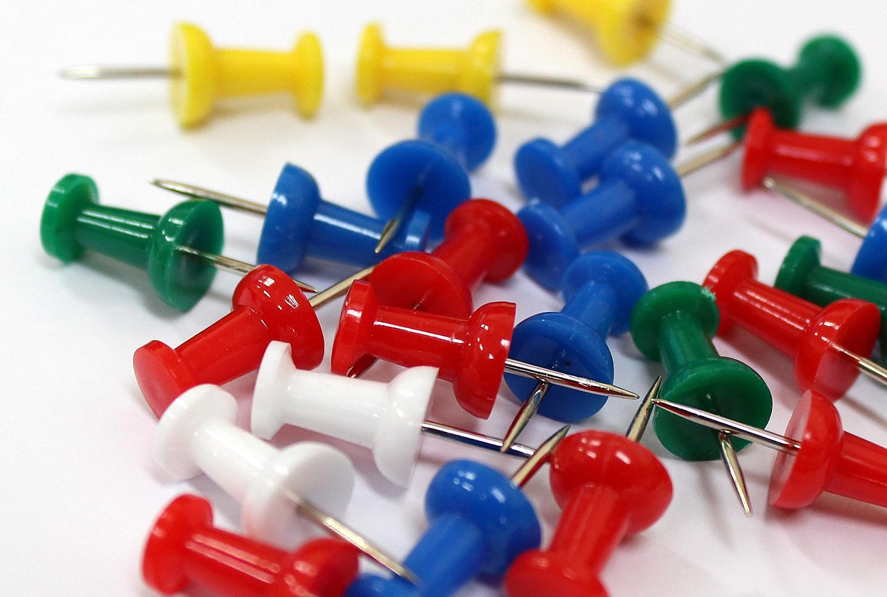 stecknadeln, stifte, schreibwaren, bunt, nägel, büro, stecknadel, anfügen, brett, blatt, nadel, memo, stecknadeln, stecknadel, stecknadel, stecknadel, stecknadel, stecknadel