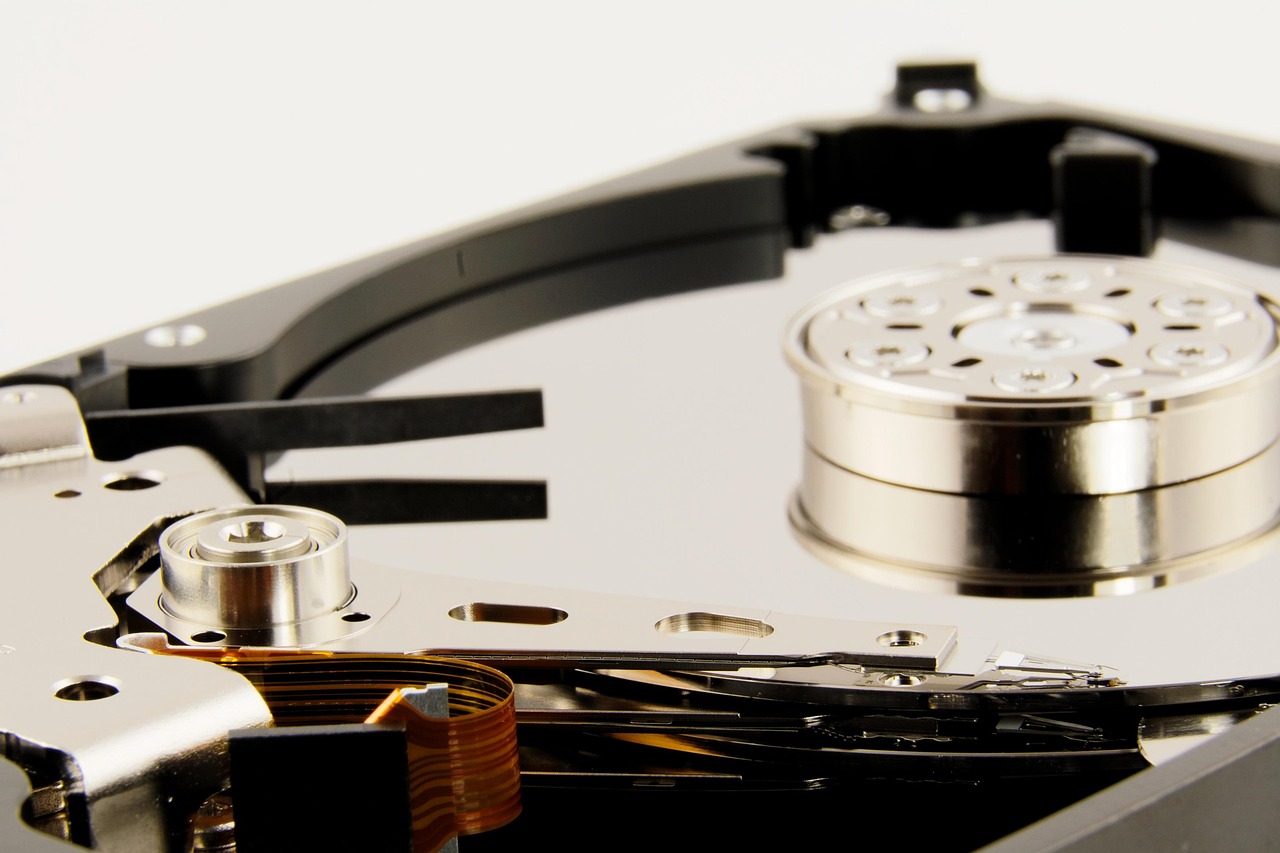 speicher, speichermedium, festplatte, hdd, technik, digital, computer, pc, elektronik