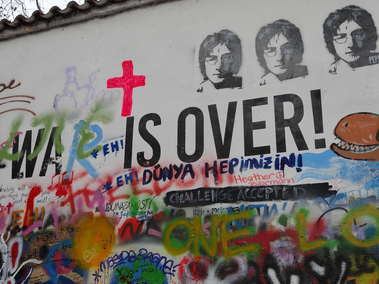 tchèque, république, l'europe , repère, guerre, john, lennon, prague, art de la rue, sticker, la guerre est finie, un message, gris art, mur gris, gris guerre