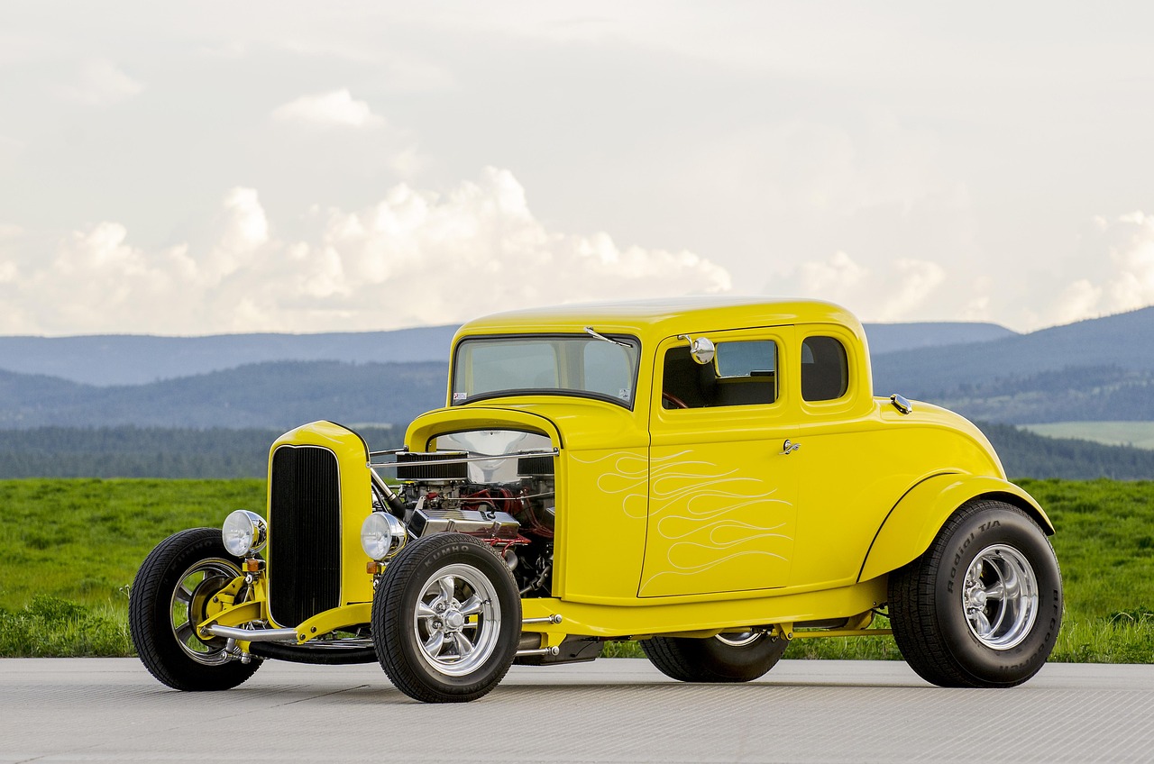 класически автомобил, жълто, hot rod, кола, класически, реколта, превозно средство, транспорт, автомобилен, ретро, автоматичен, път, на открито, колело, стари коли, стар, тапети за автомобили, шофиране, носталгия, отпред, приключение, цветен, старомоден
