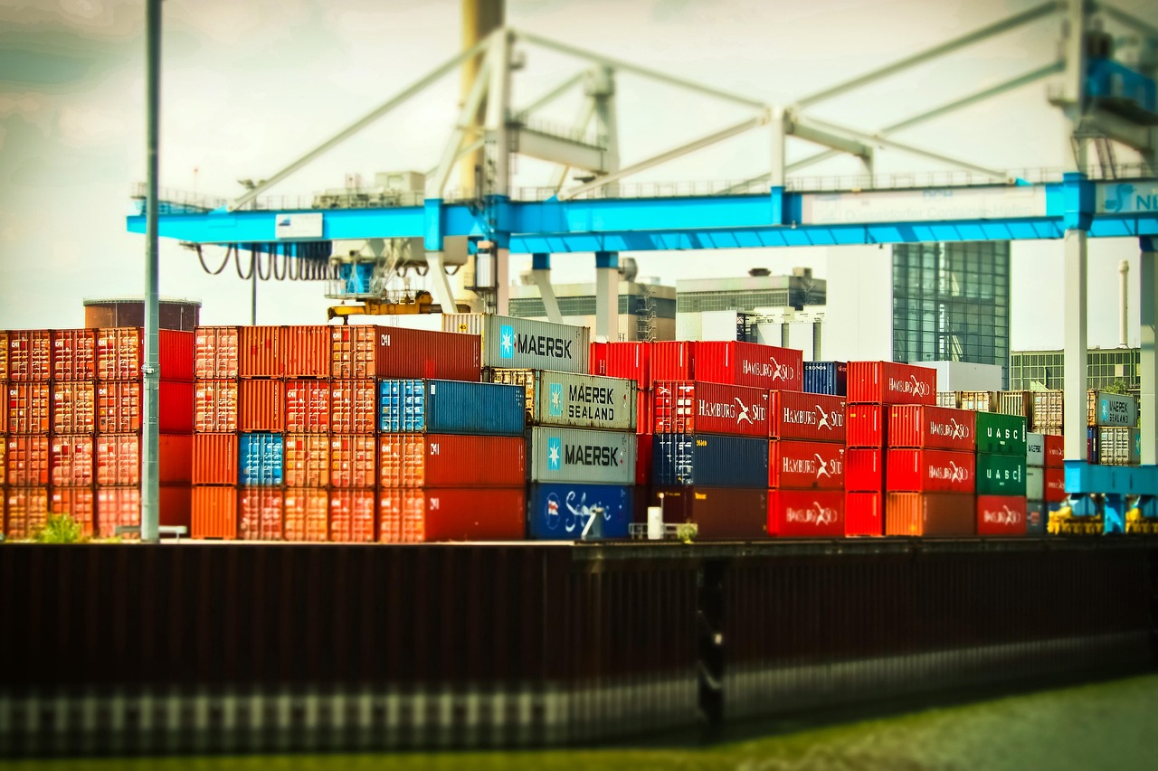port, inland port, rhine, crane, dusseldorf, loading crane, freight, industry, transshipment point, port cranes, shipping, freight transport, inland shipping, water, container, container terminal, transport, neuss, terminal, nature, charge, traffic, rhine shipping, container handling, merchandise trade, storage, tilt shift