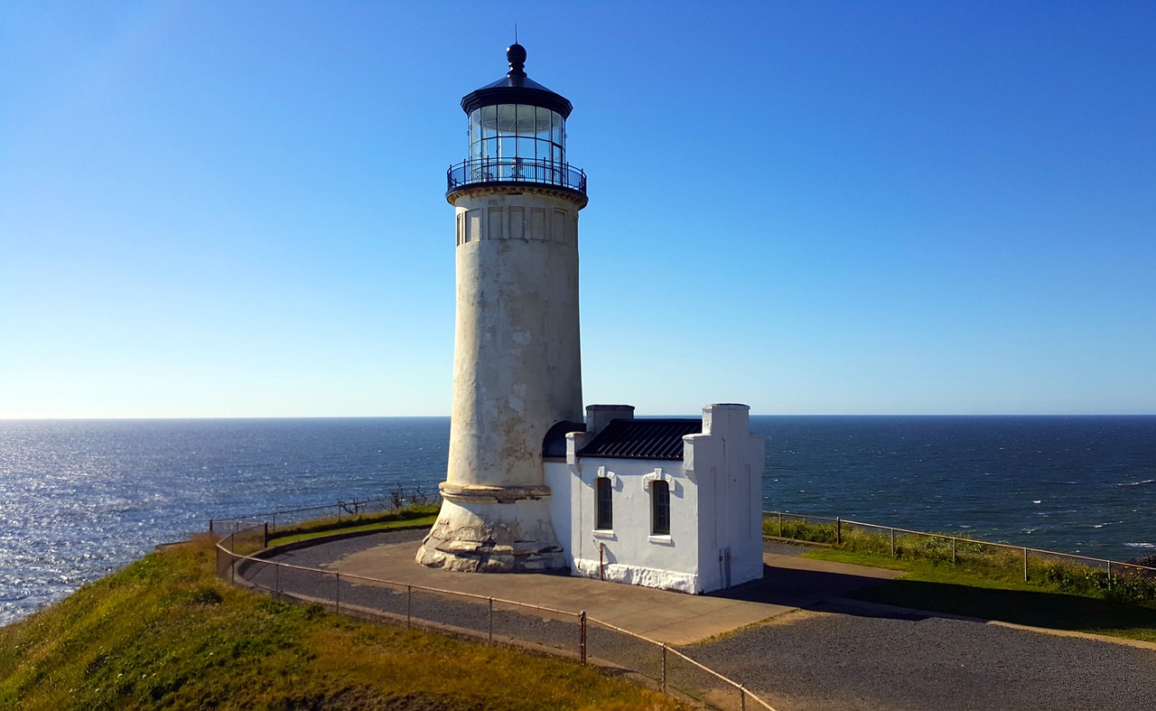 oregons kust, stilla havet, fyr, hav, himmel, byggnad, blå himmel, ljus, landmärke, kust, natur, amerika, utomhus, vatten, blå, pacific