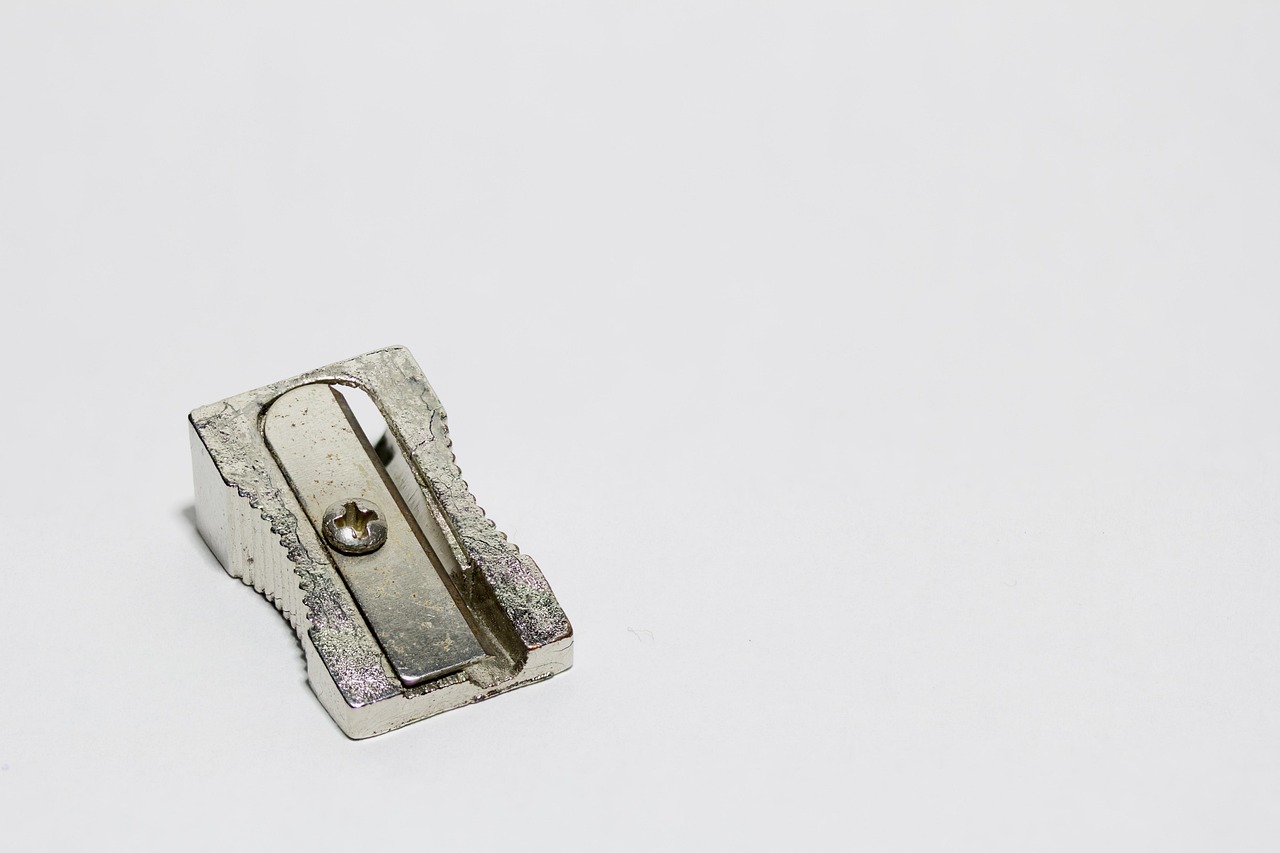 objeto, sacapuntas, afilador, oficina, escuela, vuelta al cole, metal, fondo blanco, aislado, sacapuntas, sacapuntas, sacapuntas, sacapuntas, sacapuntas