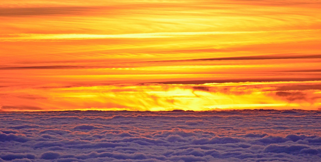 le coucher du soleil, des nuages, soleil, léger, crépuscule, afterglow, orange ciel, nature, mer de nuages, horizon, atmosphère, météorologie