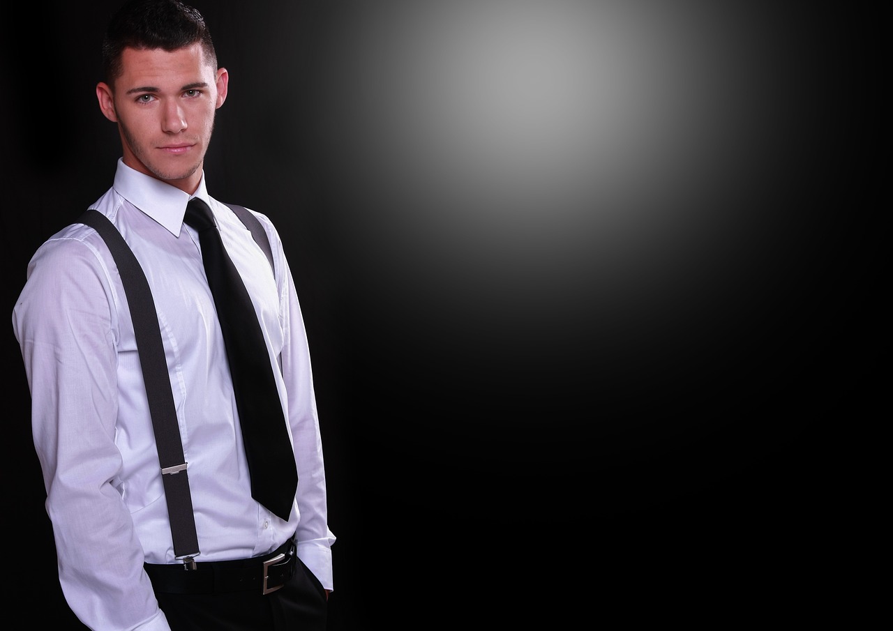 homme, jeune, un jeune homme, gens, séance photo, hommes, équipe, teen, entreprise, impression, action, l'internet, homme, action, action, action, action, action