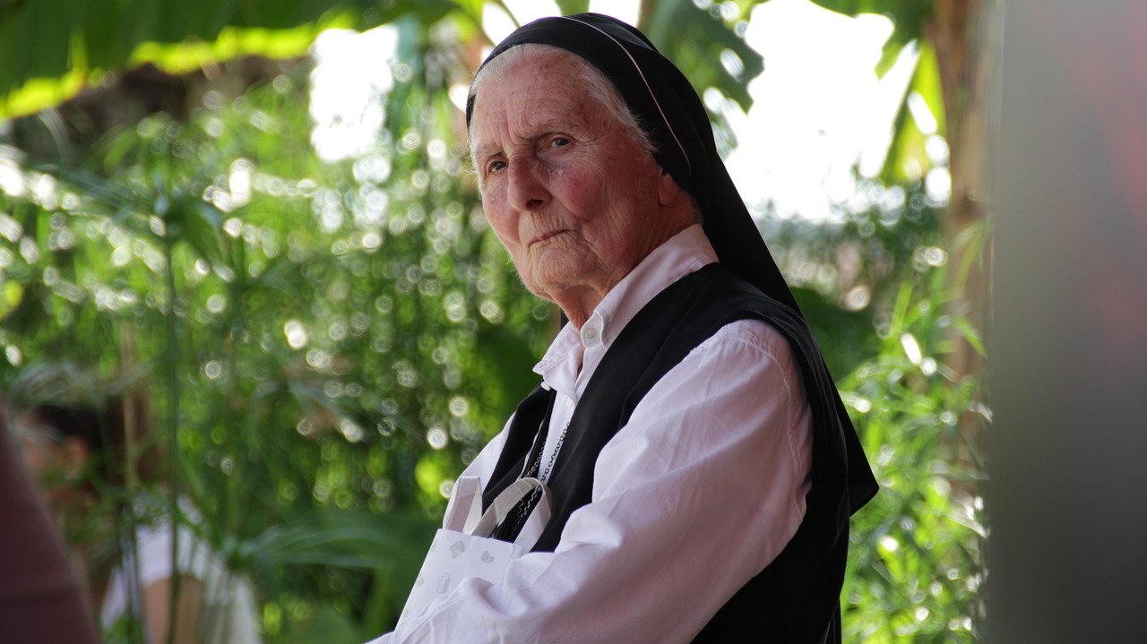oma, alten, alte, ältere frau, porträt, alter, drittes zeitalter, frau, weise, weisheit, ausdruck