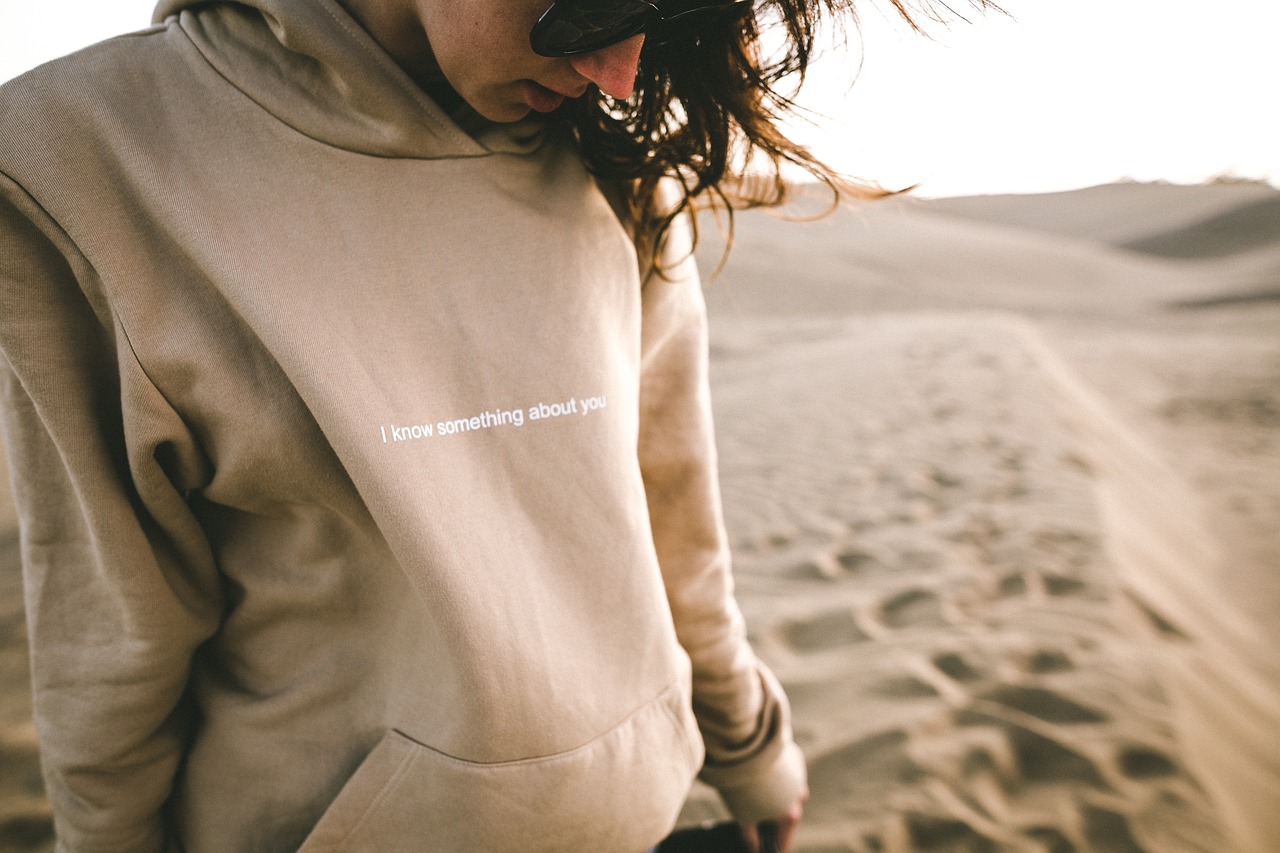 ανθρωποι, φύση, δήλωση σακάκι, hoodie, άμμος, έρημος, αποχρώσεις, γυαλιά ηλίου, καφέ έρημο, καφέ άμμο