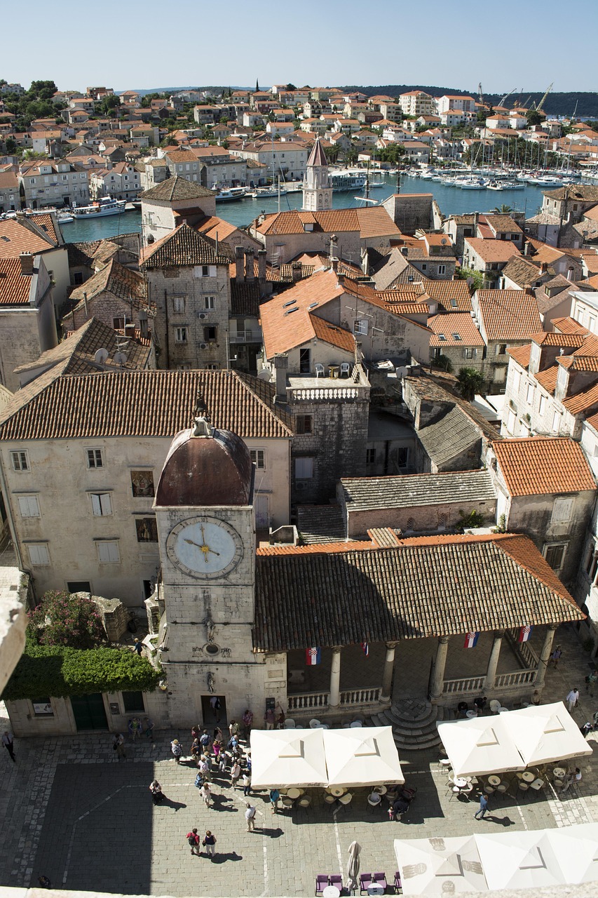 trogir, chorvatsko, dalmácie, cestovat, destinace, unesco, katedrála, historický, dědictví