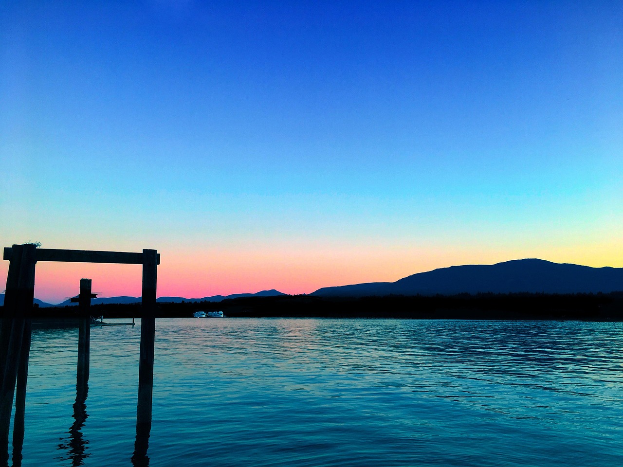sonnenuntergang, sonnenuntergänge, himmel, natur, landschaft, wasser, meer, blau, ozean, sommer, duskare, reflexion, draussen, abend, dämmerung, westküste, rosa himmel, blauer himmel, sonnenuntergang himmel, horizont, vancouver-insel, nanaimo