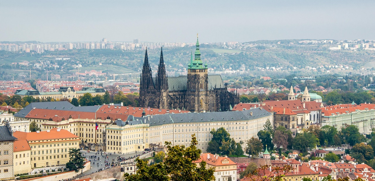 pražský hrad, praha, dom, historické mesto, hrad, mesto, architektúra, historický, česká republika, moldavsko, historické centrum, príroda, prehliadka mesta, medzník, kostol, hradčany, vrch, hlavné mesto, hrad oblasti, royal, imperial, hradný múr, bohemia, bohemian