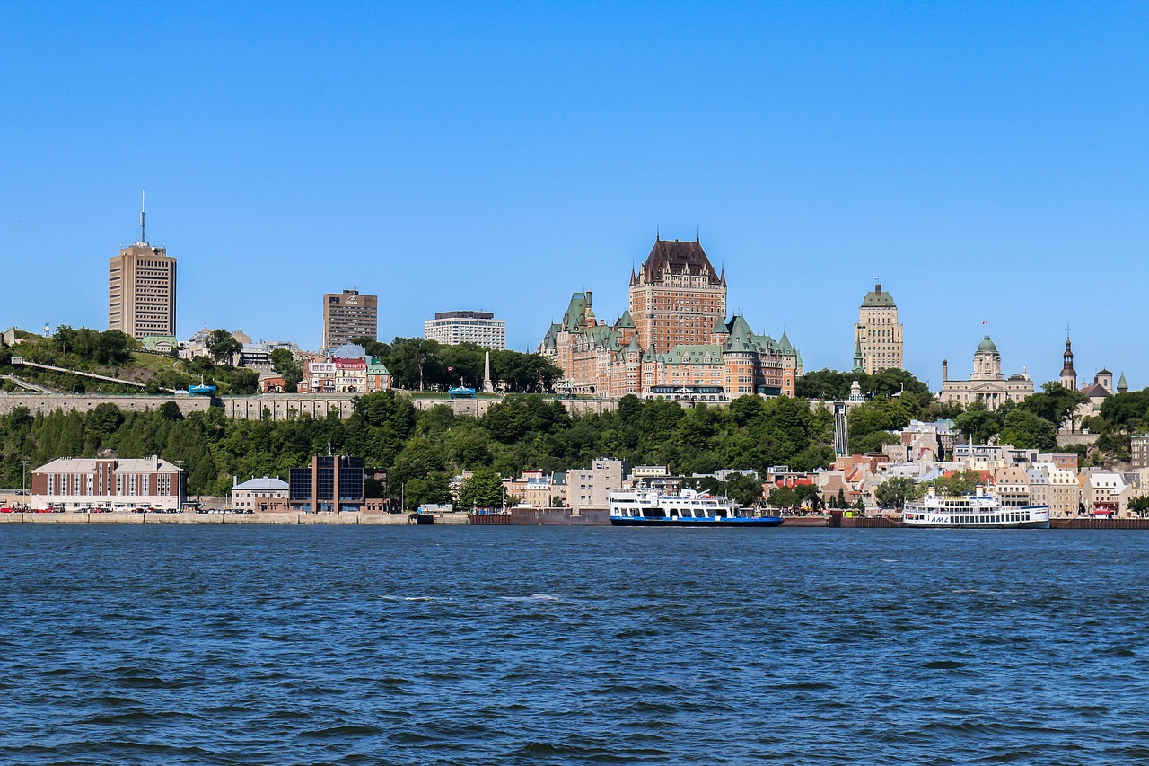 quebec, kanada, kaupunki, arkkitehtuuri, vesillä, matkustaa, kaupunkimaisema, panoraama, virtaus, horisonttiin, historiallinen keskusta, panoraama kuva, kiertoajelu, pohdintaa, iso kaupunki, rakennus