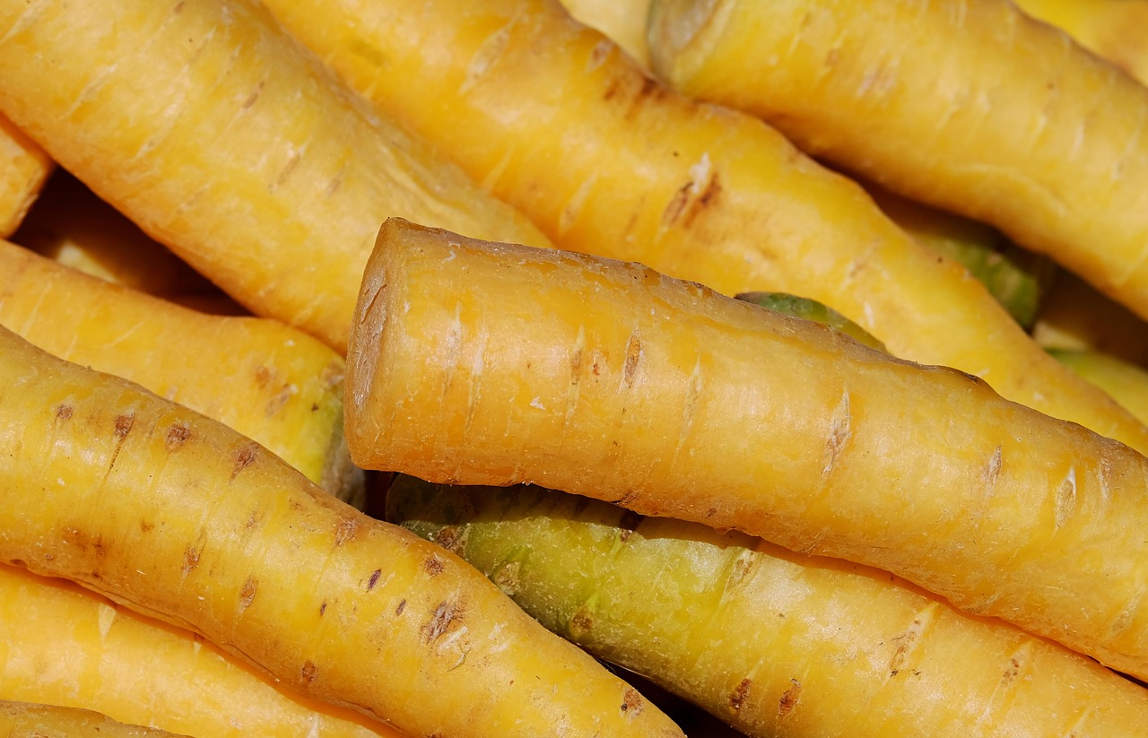yellow carrots, variety, mellow-yellow, carrots, raw, fresh, healthy, vitamins, food, vegetable plants, arable crop, vegetable fruit, vegetarian, bio, naturally, easy-sweet, market fresh vegetables, yellow carrots, yellow carrots, yellow carrots, yellow carrots, yellow carrots