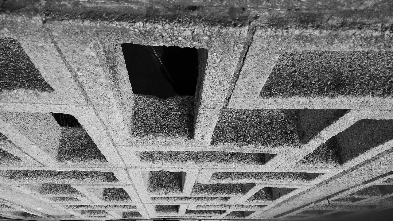 partition, brick, perspective