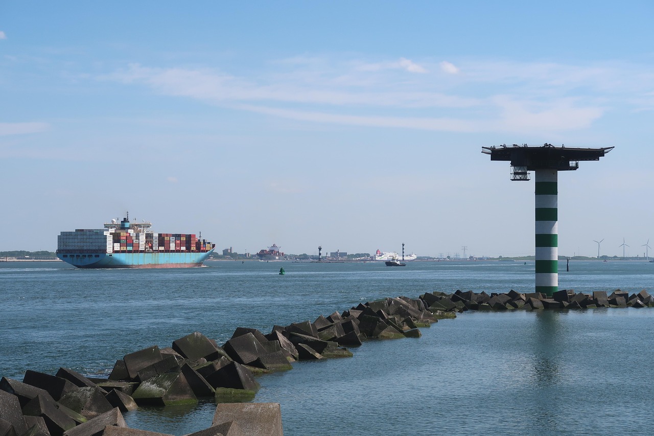 port, maasvlakte, kontenerowiec, transport, nautyczny, statek, statki, ładunek, logistyka, rotterdam