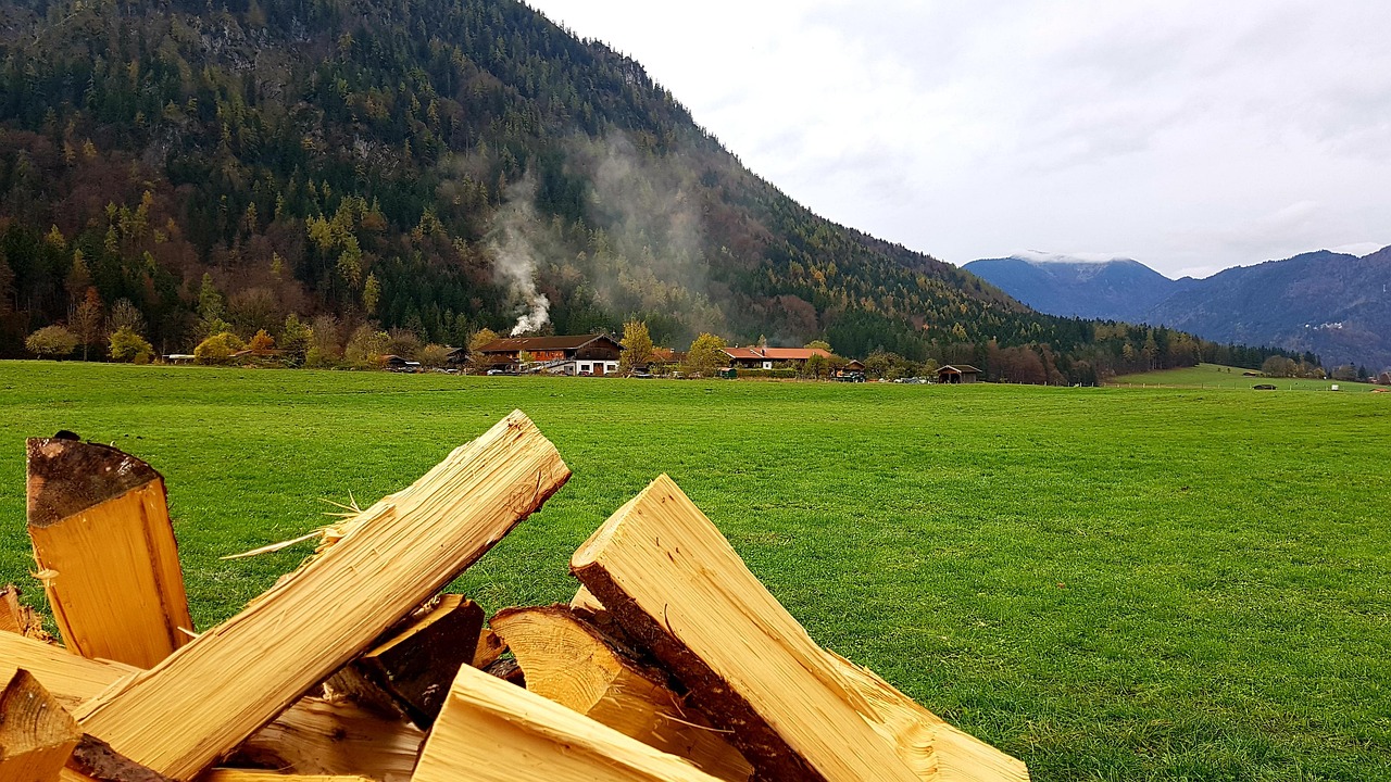 tal, holz, gehackt, holzscheit, landschaft, berg, natur, herbst, wald, kalt, heizen, rauch, holzscheit, holzscheit, holzscheit, holzscheit, holzscheit