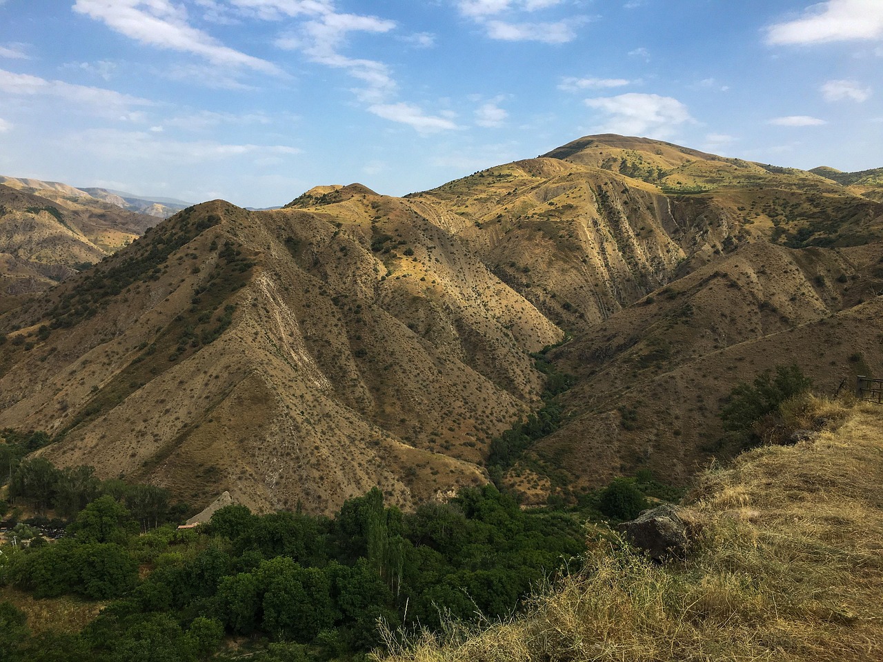 armenia, garni gorge, gorge, планини, пейзаж, димо river, небе, облаци, caucasus, армения, дефиле на garni, дефиле, mountains, природата, река йордан, кавказ