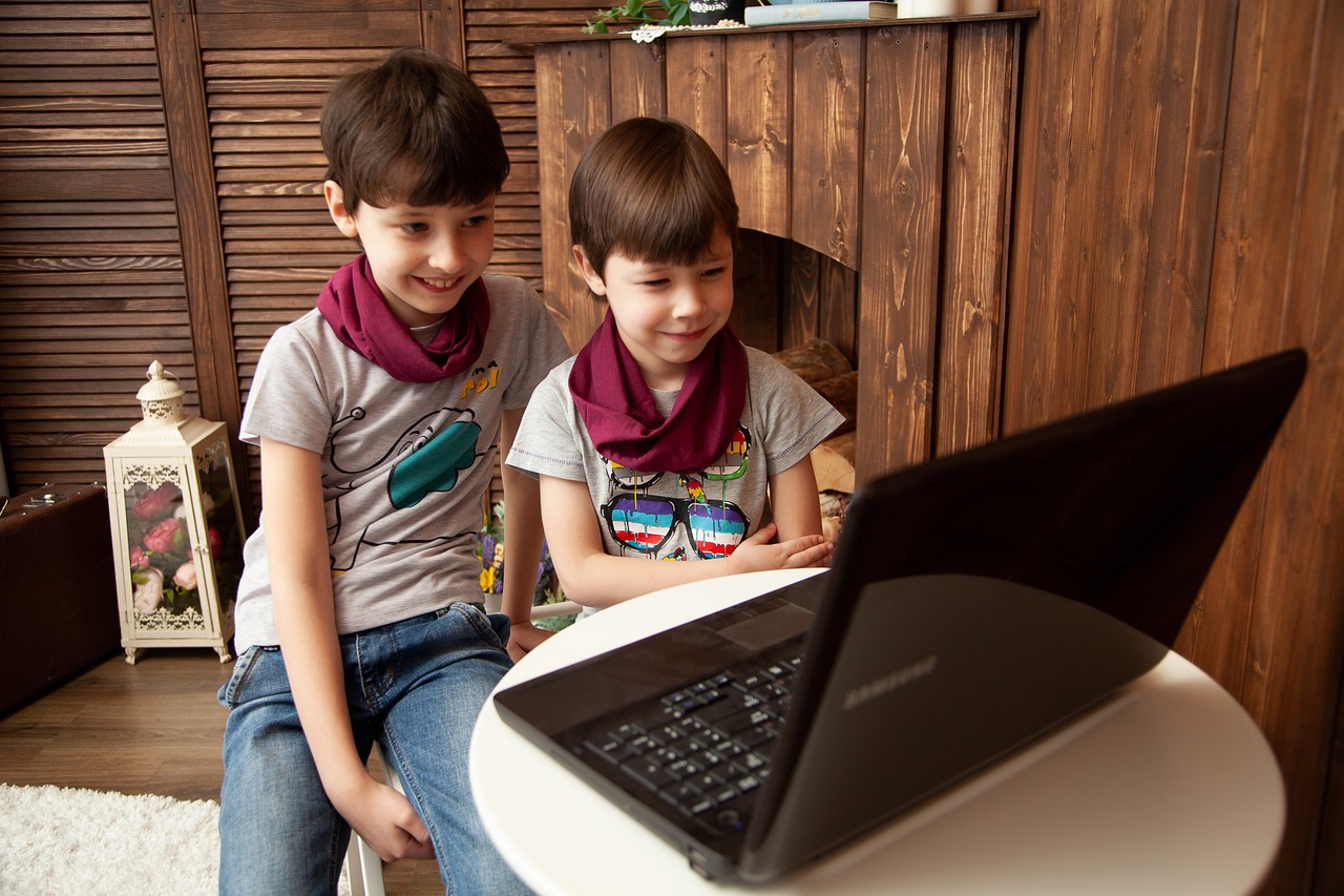 kids, the internet, computer, notebook, education, idea, entertainment, learn, www, cartoons, lesson, safety, boys, protection, society, family, house, education, education, society, society, society, society, society