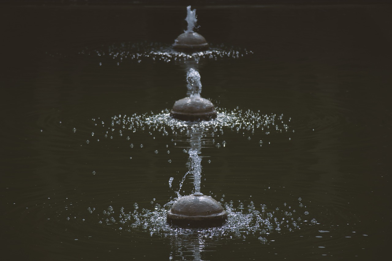 iranian architecture, detail, kashan, fountain, trip, iran, architectural, lifestyle, building, architecture, tourism, monument, travel, mostafa meraji, nature, city, howz, water, composition