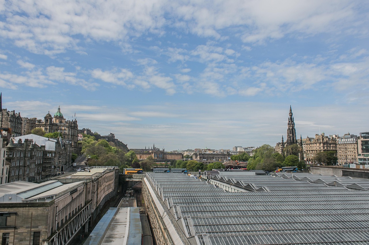 waverley, waverley station, edinburgh, cityscape, scotland, city, architecture, building, tourism, houses, historically, old, nature, sky, hill, landscape, skyline, scottish, historic, europe, monument, landmark, scott monument, water scott monument, sir walter scott monument