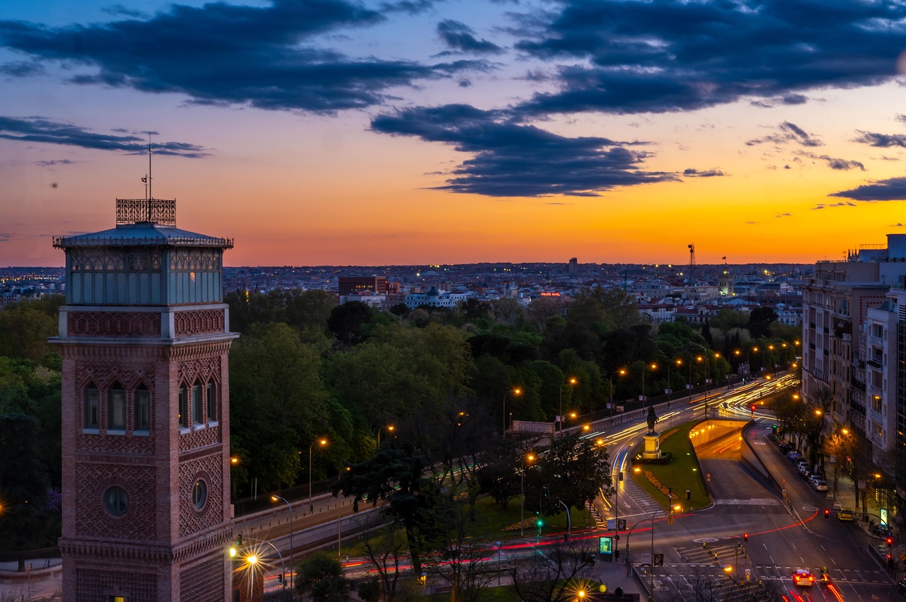 madrid, spanje, stad, gebouw, hemel, monument, wolken, zonsondergang, natuur, landschap