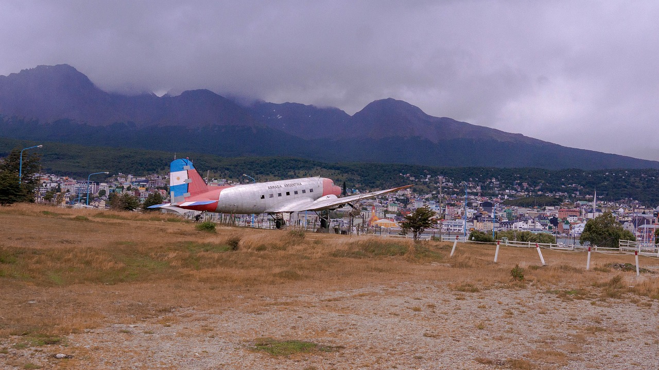 flygplan, landskap, fjäll, älskling, plan, moln, transport, frihet, flygning, aviation, natur, resor