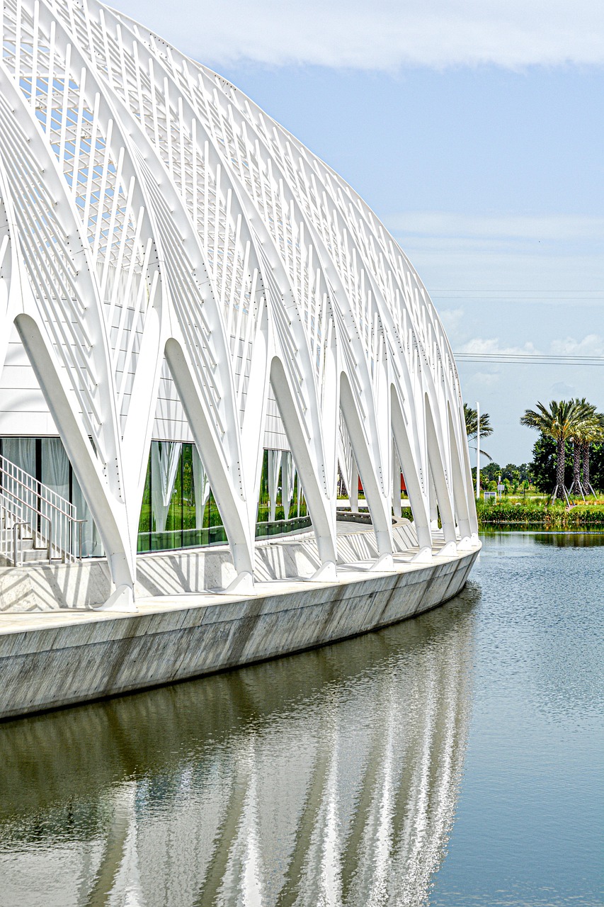 arquitetura, moderna, edifícios, fachada, estrutura, construção, design, perspectiva, universidade, politecnico, natureza, calatrava, futurista, minimalista, querida, construir, contemporânea, orgânica, tecnologia, tecnológica, água, reflexão, nuvem, exterior