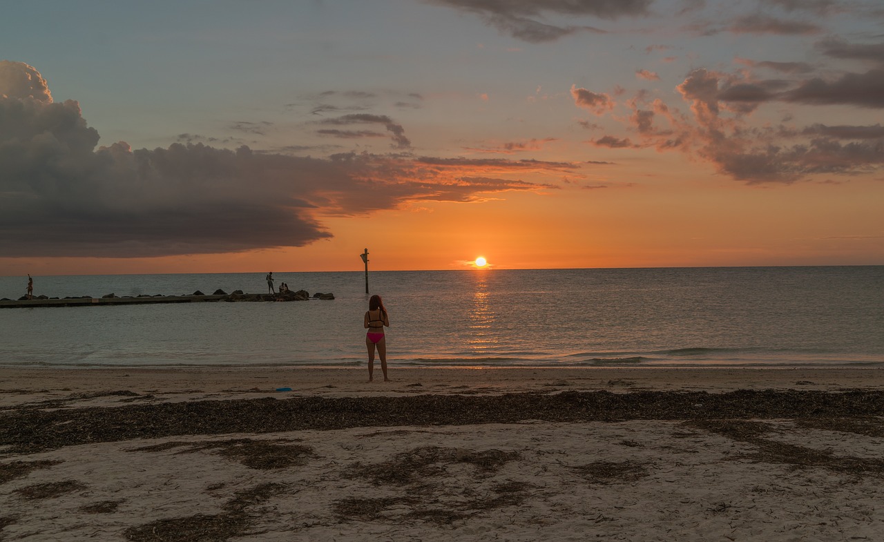 tramonto, spiaggia, oceano, nuvole, tropicale, viaggio, destinazione, natura, vacanza, sabbia, turismo, acqua, cielo, isola