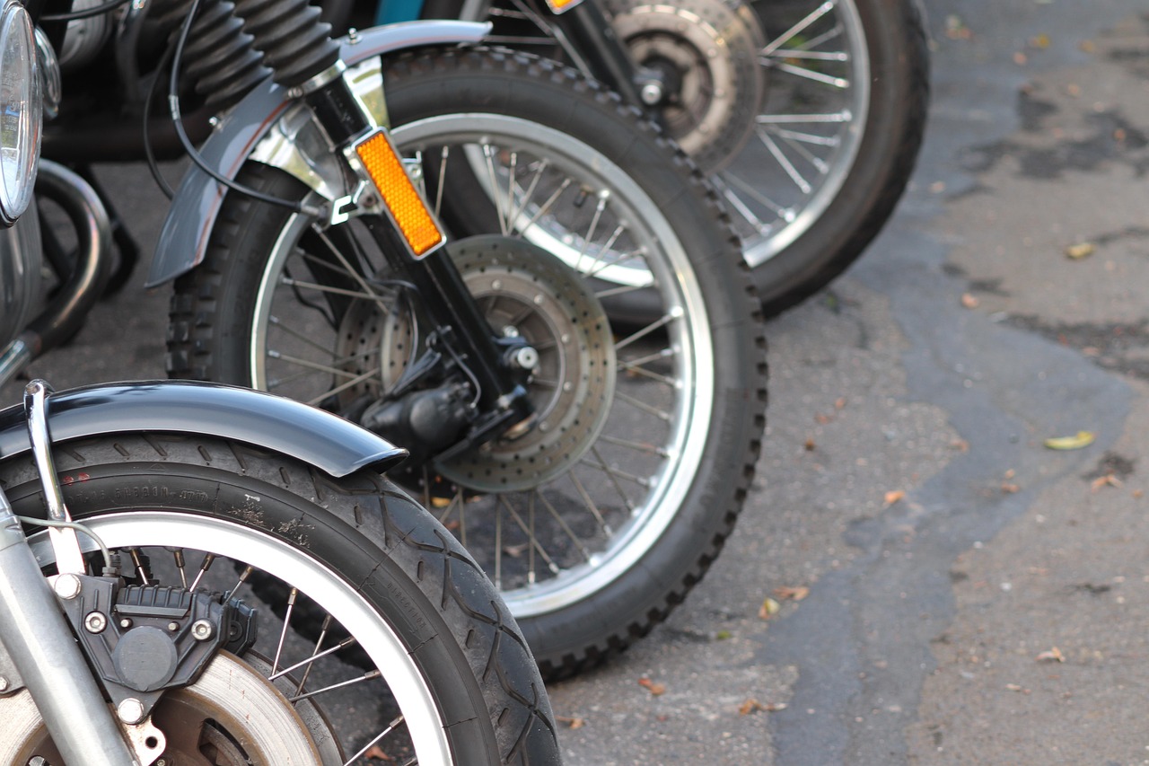 motocykle, predné kolesá, lúče, pneumatika, bicykle, vozidlo, bicykel, vidlička, technológie, biker, motorsport, dvojkolesových tátošov, pozastavenie
