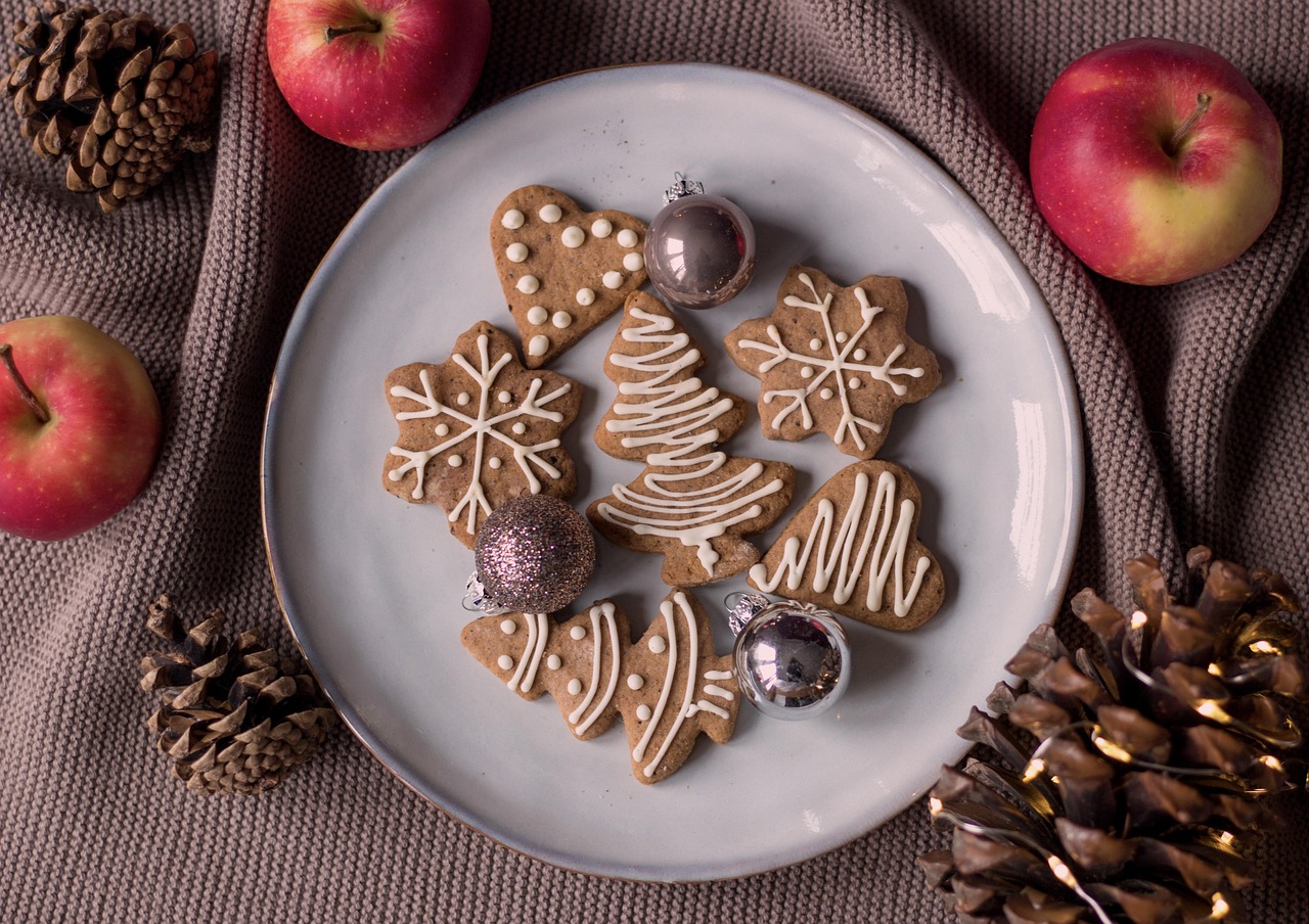 kekse, teller, weihnachtsgebäck, behandelt, snacks, nachspeisen, teller kekse, advent, adventskekse, weihnachten, weihnachtskekse, flach liegen, lebensmittel, essen, süßigkeiten, backwaren, frohe weihnachten, kekse, advent, advent, advent, advent, advent, weihnachten, weihnachtskekse