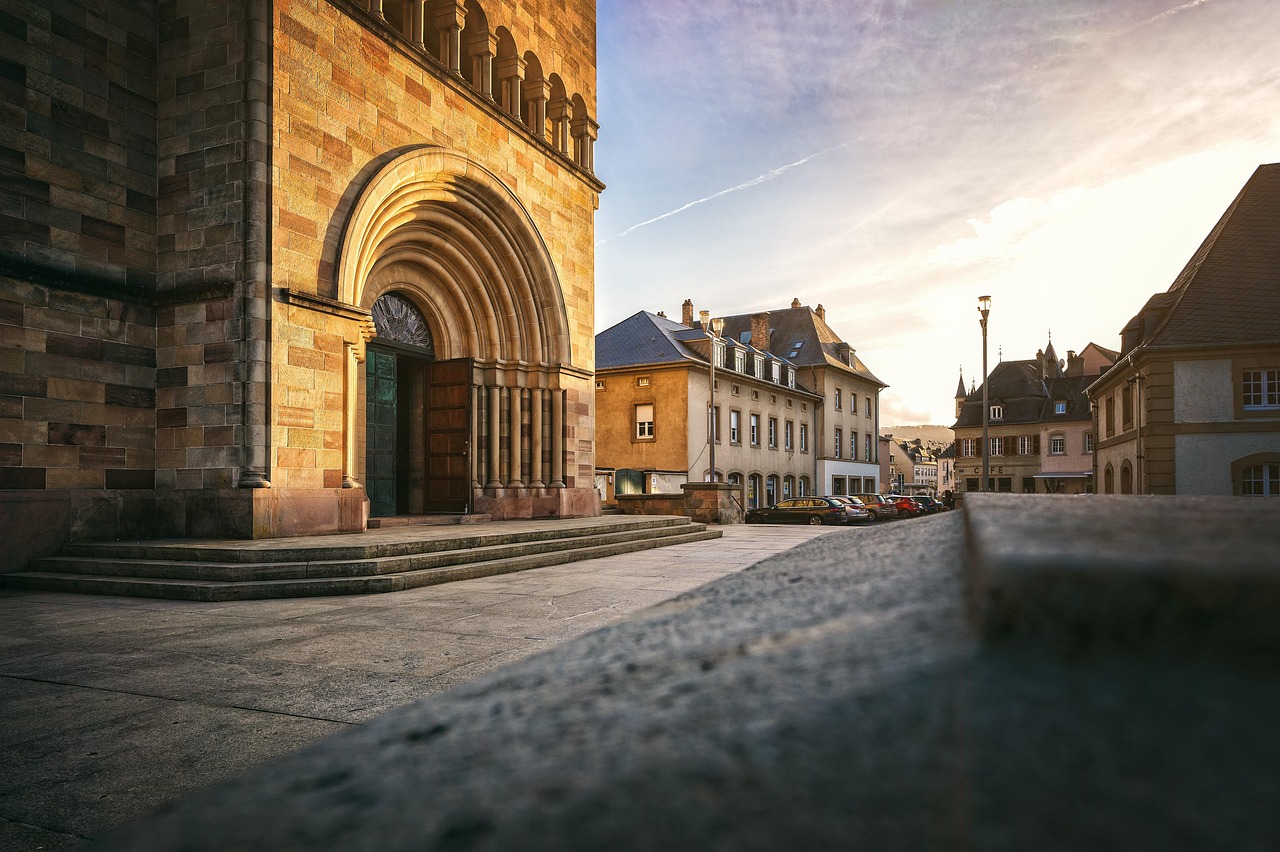 bygning, kirke, huse, facade, by, vej, gade, arkitektur, historiske centrum, historisk