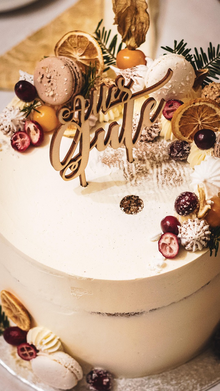taart, decoratie, taart topper, verjaardagstaart, viering taart, taart decoratie, snoepgoed, desserts, gebakken, eten, food fotografie