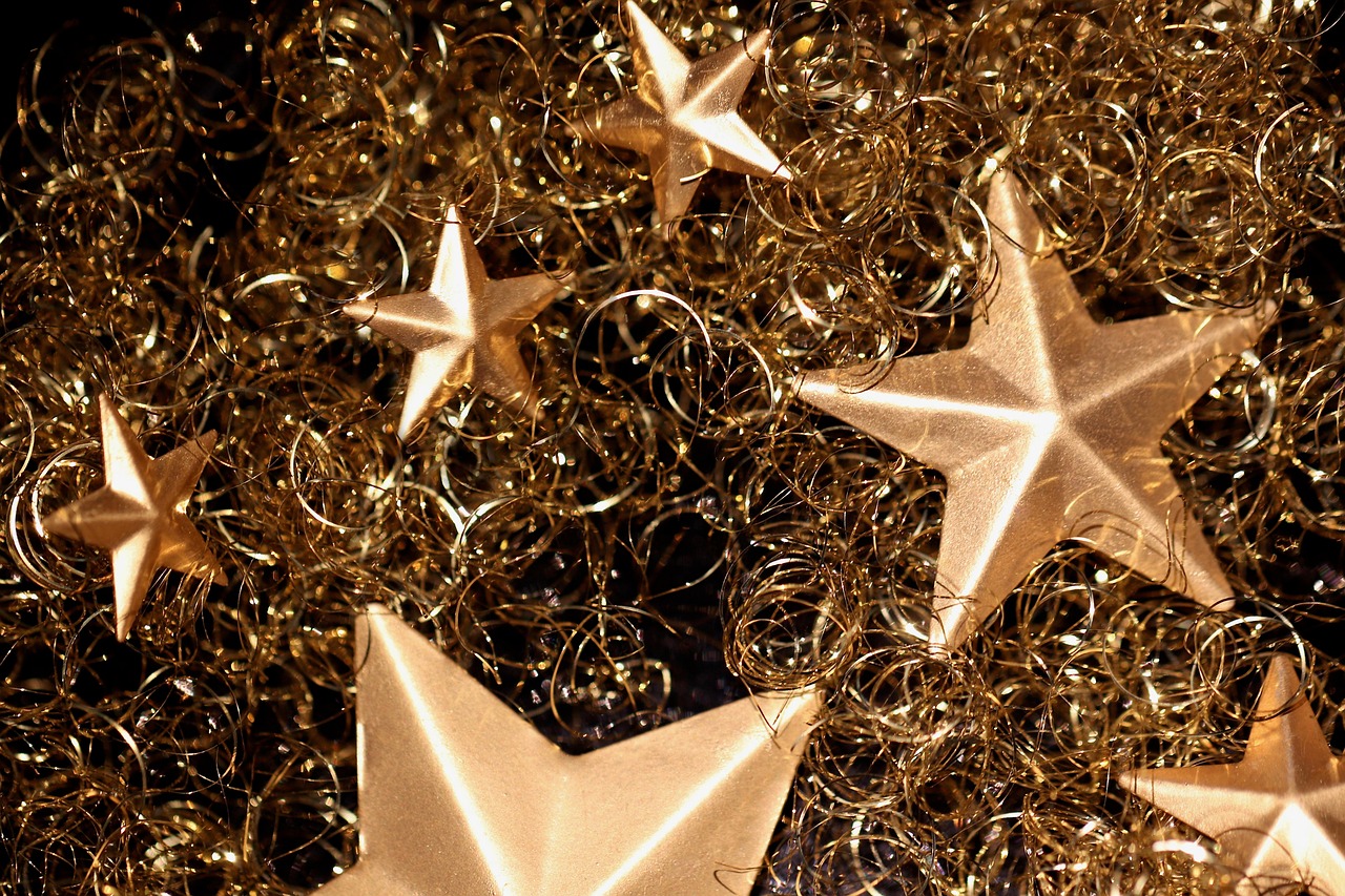 weihnachten, 4k-hintergrundbild 1920x1080, kostenlose tapete, desktop-hintergründe, hintergrundbild 4k, schöne tapete, sterne, windows wallpaper, kostenloser hintergrund, 4k-hintergrundbild, dekoration, coole hintergründe, laptop-hintergrundbild, licht, glitzern, full-hd-hintergrundbild, festlich, weihnachtszeit, weihnachtsdekoration, mac-hintergrundbild, hintergrund, hintergrundbild in hd, hd-hintergrund, golden
