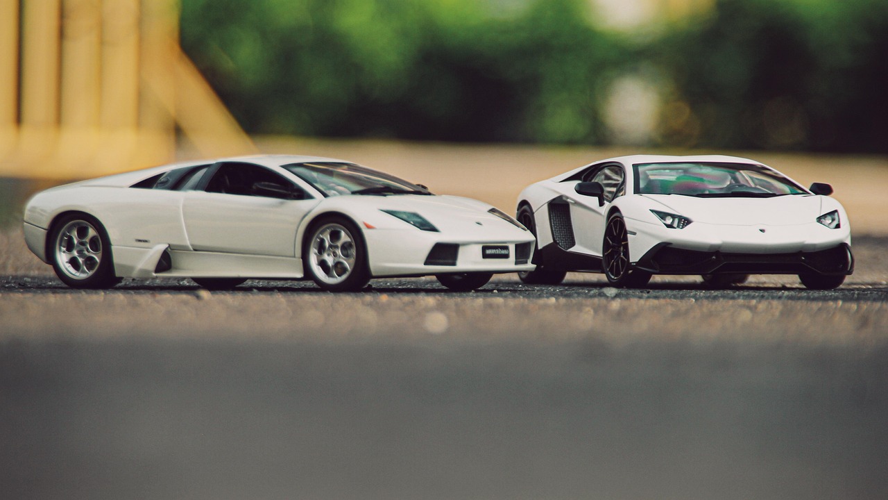 lamborghini, modellautos, autos, modell, spielzeuge, spielzeugautos, spielzeugfahrzeuge, auto, automobile, fahrzeuge, spielzeug aus druckguss, lamborghini aventador, lamborghini murcielago, autoart