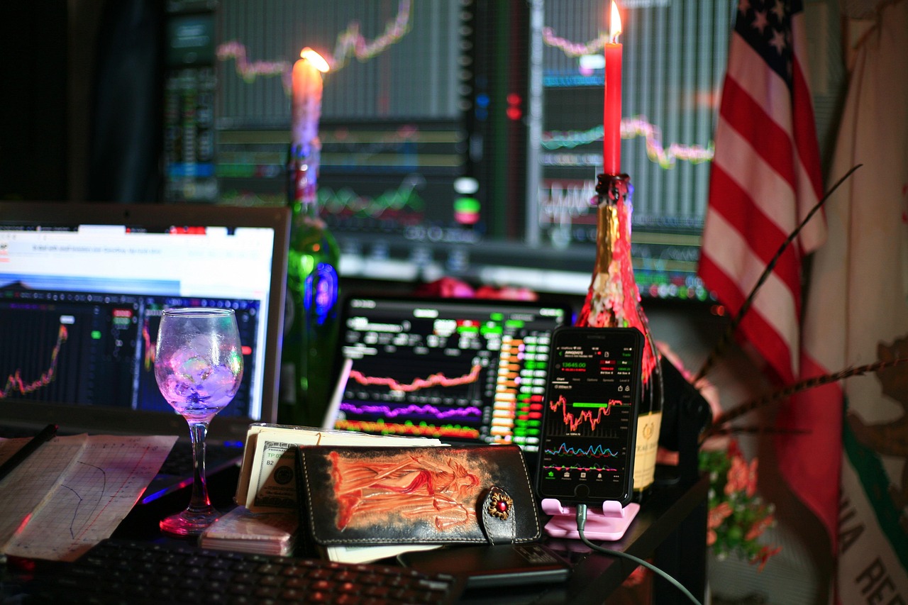 portefeuille, graphiques, bourse, commerce, actions, dow, nasdaq, amc, gme, wallstreetbets, themis, économie, forex, récession, bulle, crash, dollar, capitale, spéculation, crise