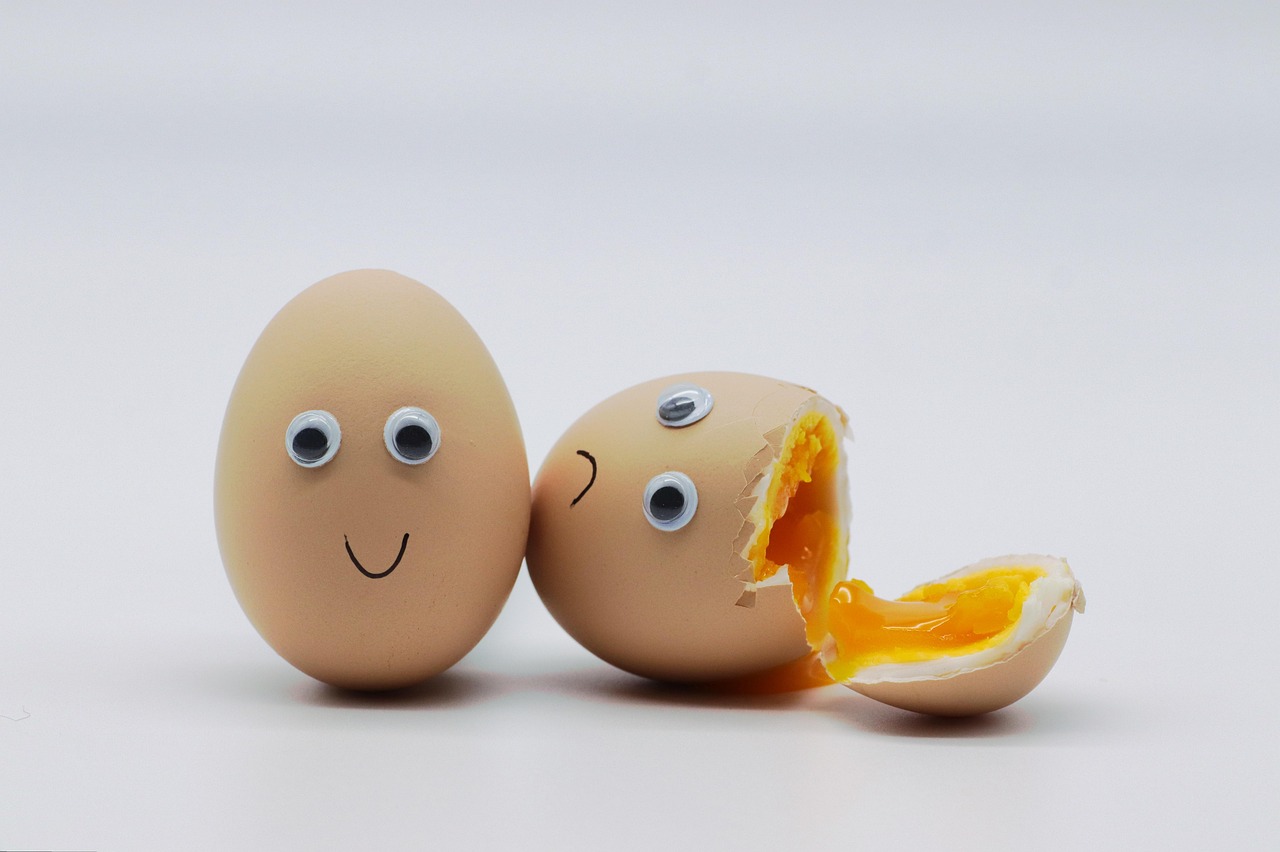 eggs, breakfast, easter, easter eggs, egg yolk, easter breakfast