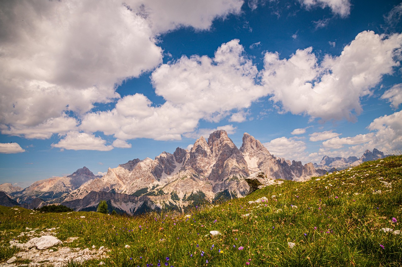 mountains, rocky mountains, climbing, town cortina d'ampezzo italia, tourism, bamboo cime di lavaredo italia, nature, blue sky, clouds and mountains
