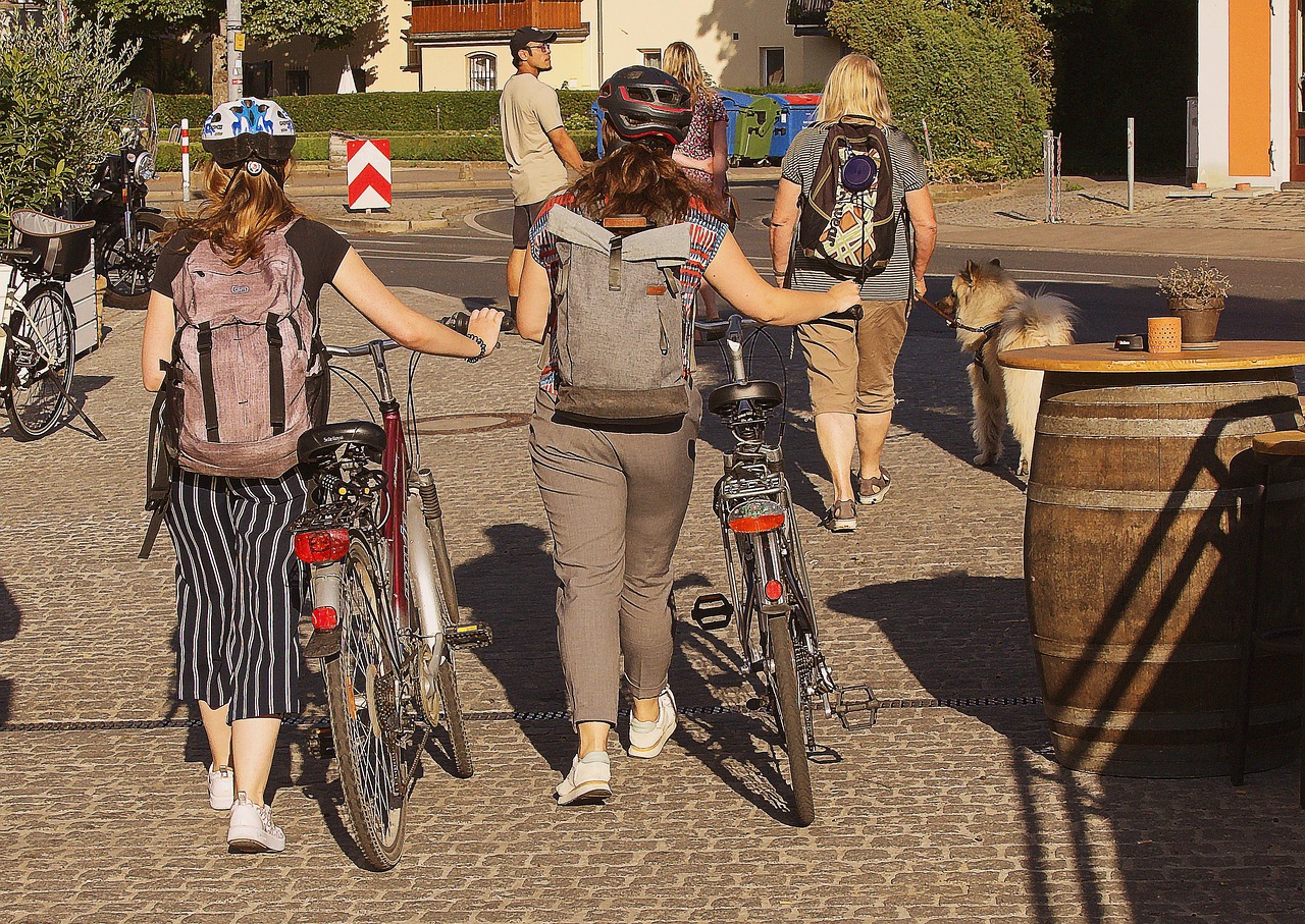 ženy, bicykle, pešia zóna, nakupovanie, ulica, centra mesta, mestský, jazda na bicykli