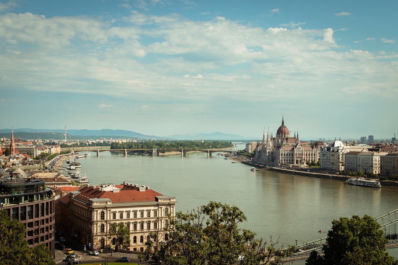 budapest, stad, flod, windows tapet, buda, stadsbild, tapeter 4k, byggnader, bro, huvudstad, bärbar dator tapet, tapeter i full hd, arkitektur, donau, vacker tapet, fri bakgrund, bakgrund, stadens centrum, arv, skrivbordsbakgrunder, coola bakgrunder, tapeter hd, landmärke, 4k tapeter 1920x1080, 4k tapeter, känd, historisk, europa, gratis tapeter, hd tapeter, mac tapeter, ungern, magyar
